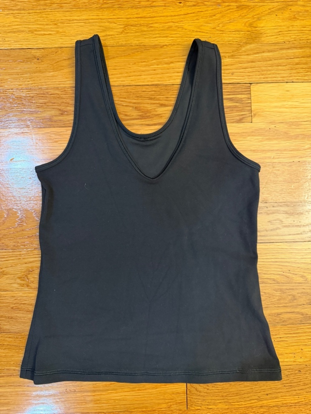 Athleta Transcend Tank Top Shirt in Black - Size XXS/XS (12.5" P2P) V- Neck